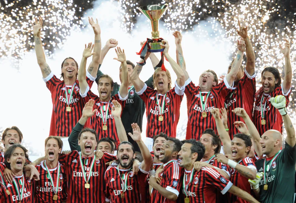 Milan campeão Italiano 2021 Milan campeão Italiano 2021