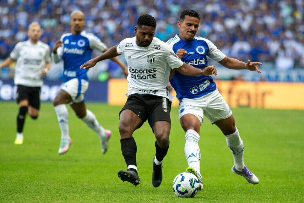 Como foi o jogo Cruzeiro x Ceará