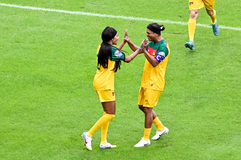 Jogadores e celebridades que já participaram Jogadores e celebridades que já participaram