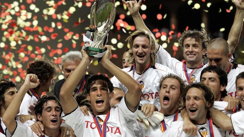 Valencia campeão super copa da UEFA Valencia campeão super copa da UEFA